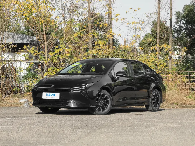 2026款卡罗拉1.8T双擎